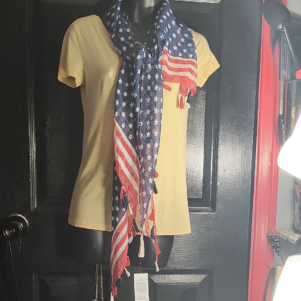 Stein Mart Red Scarf with Stars and Stripes - Picture 5 of 11
